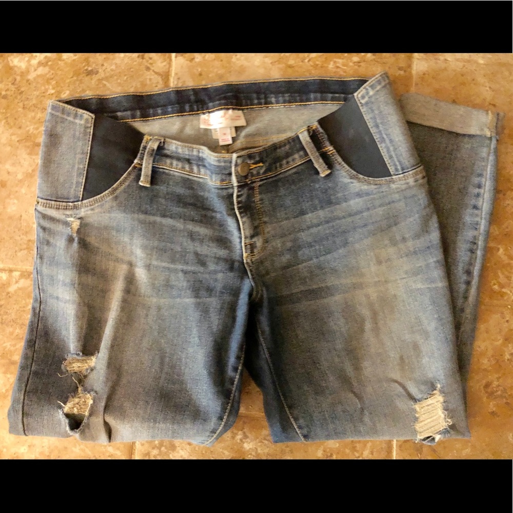 Maternity skinny crop jeans